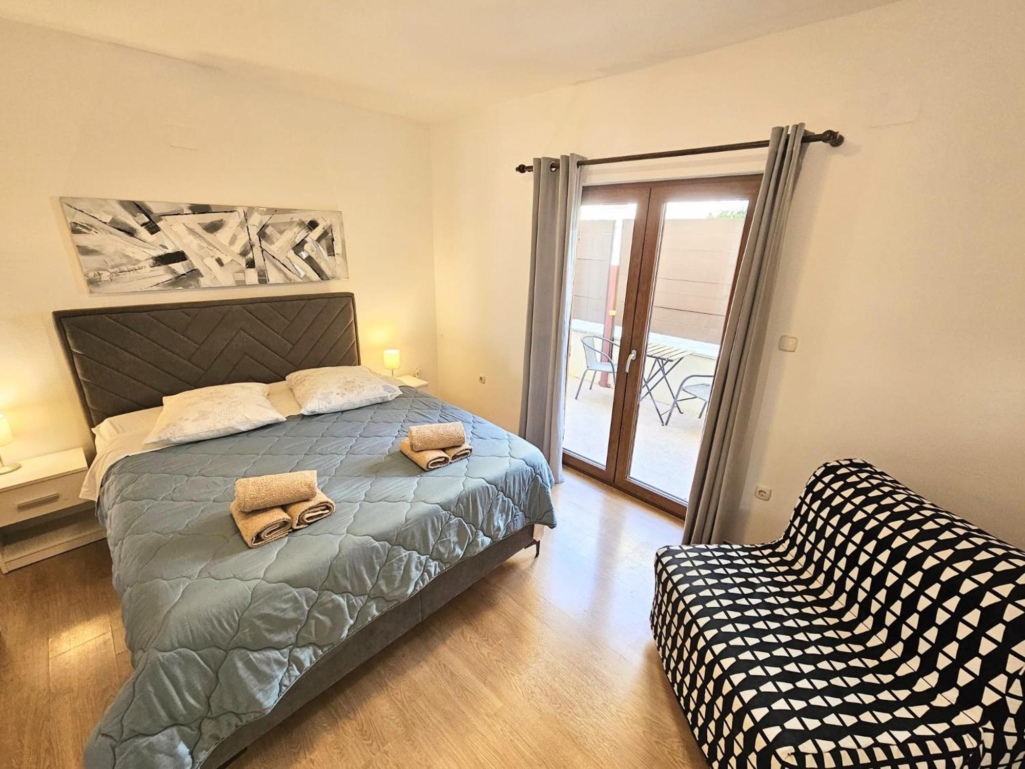 Apartmani Majic Макарська Екстер'єр фото