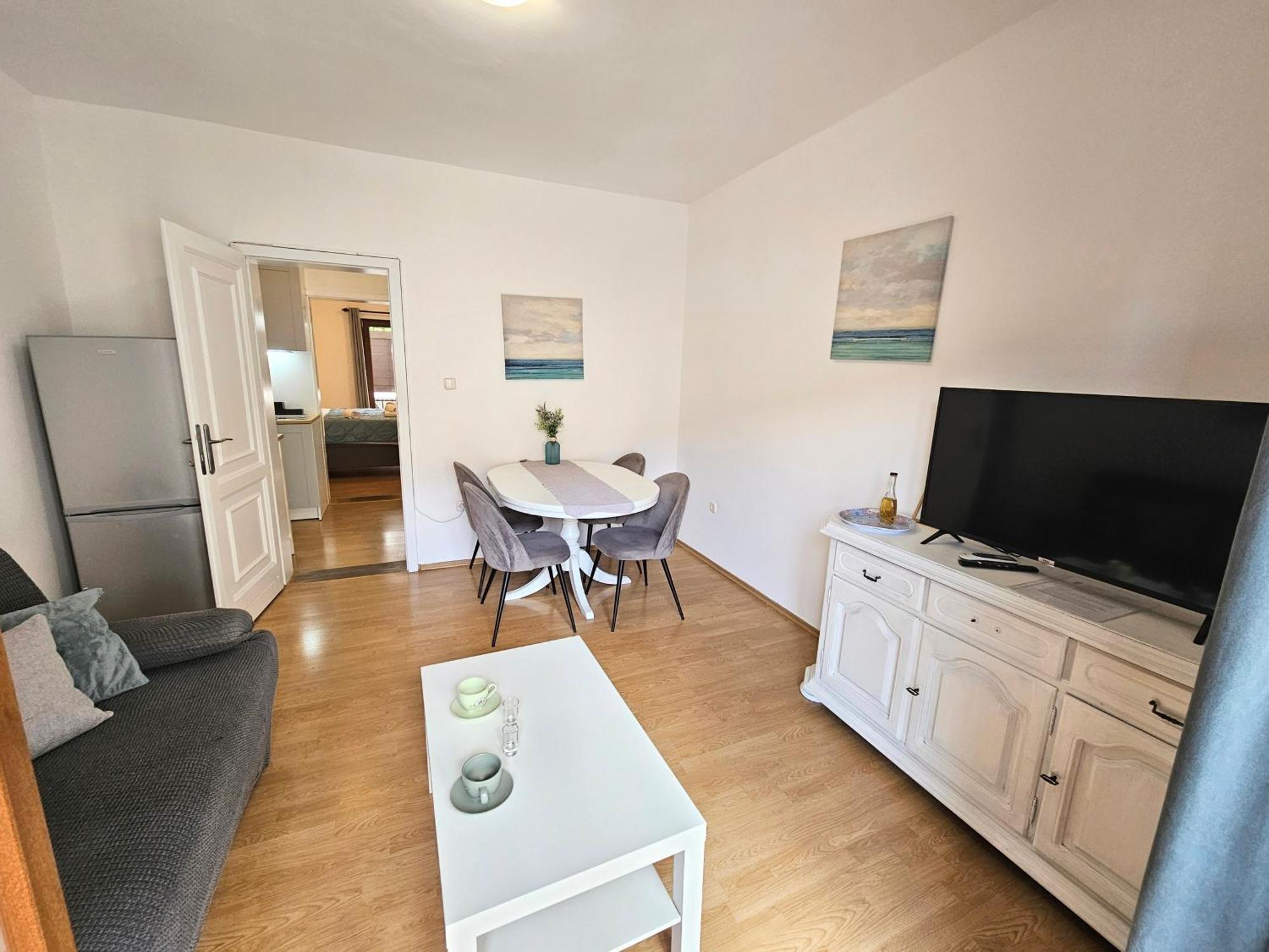Apartmani Majic Макарська Номер фото